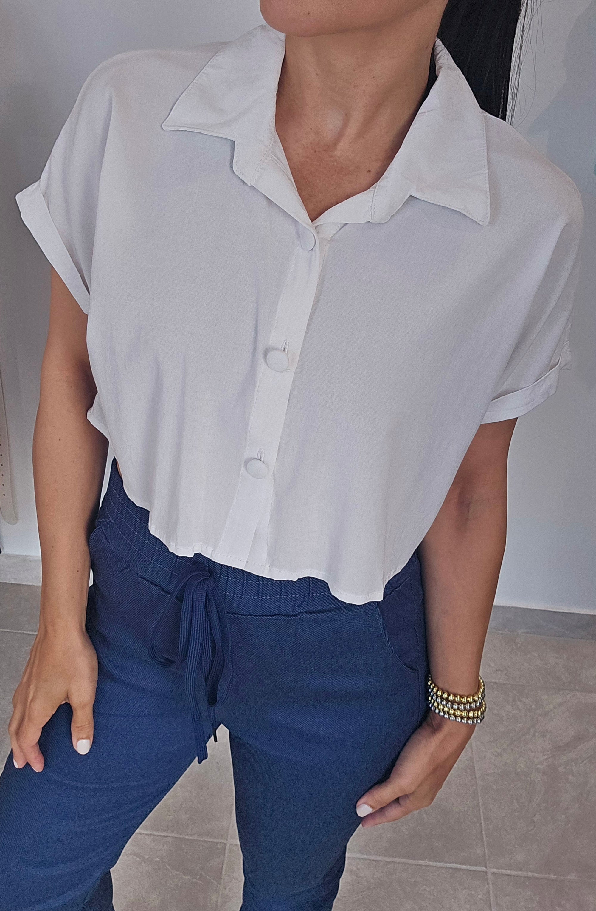 Short Sleeve Button Down Cropped Top (One Size)