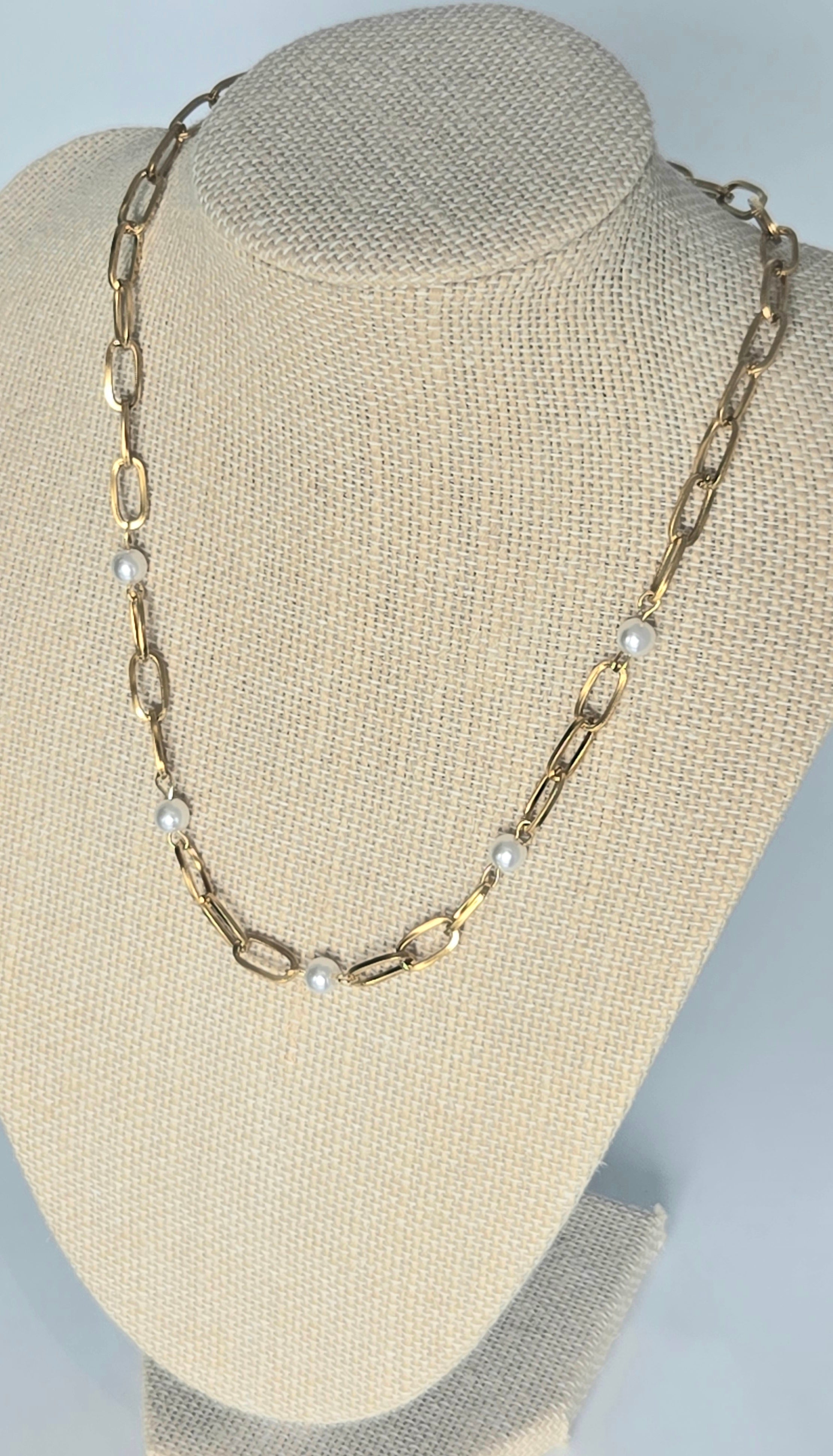 Pearl Gold Necklace