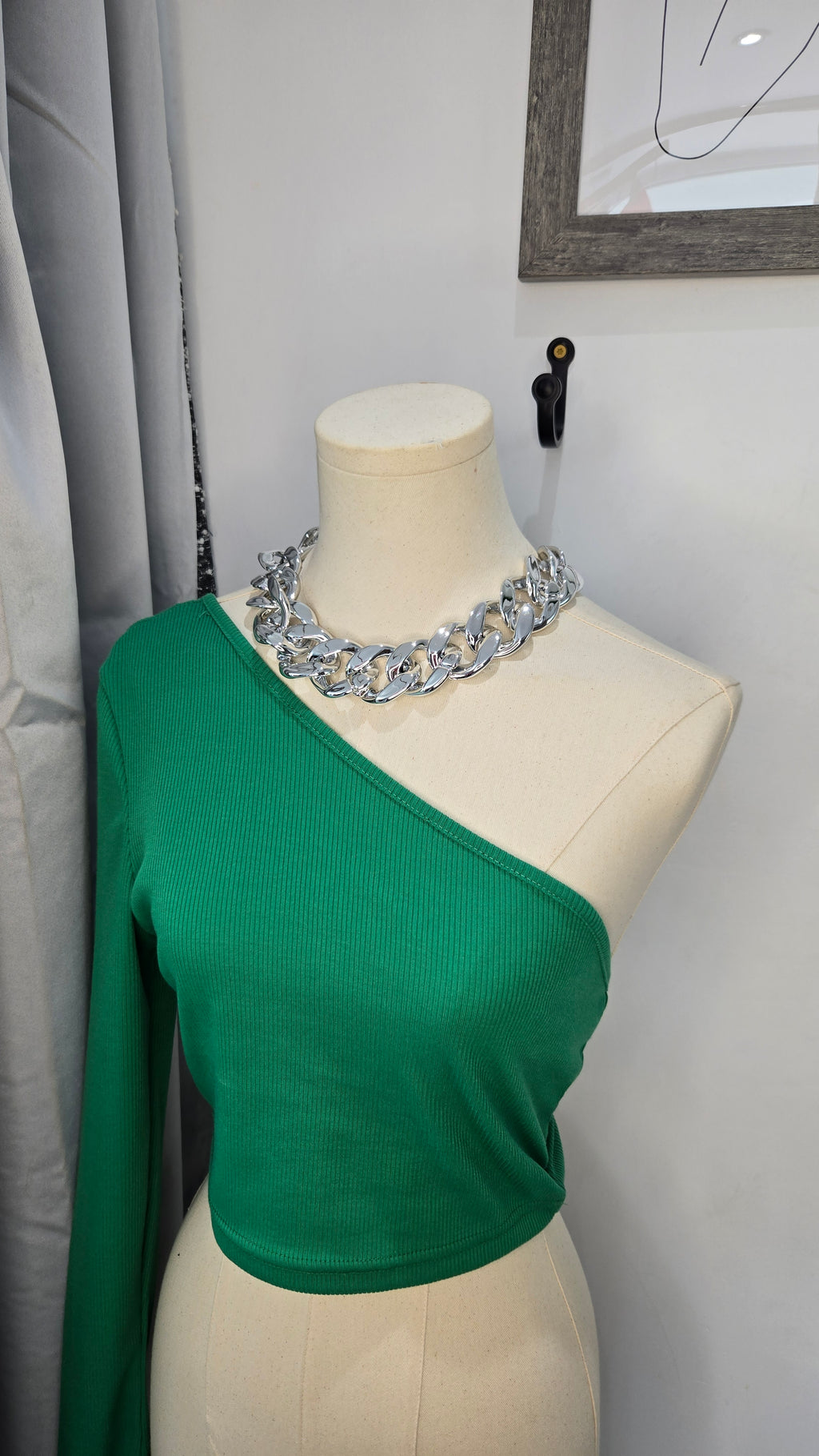Green Pop Off One Shoulder Top Small