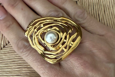 Waves Pearl Ring