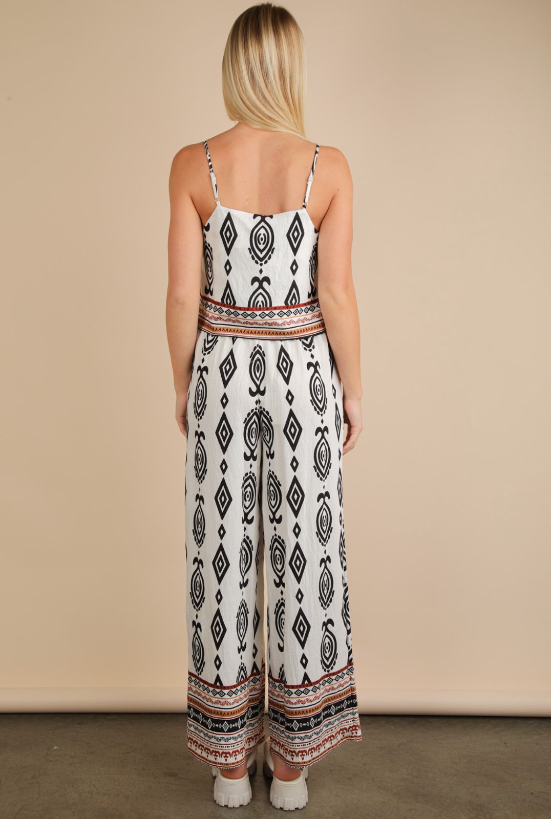 New M Indie White Set