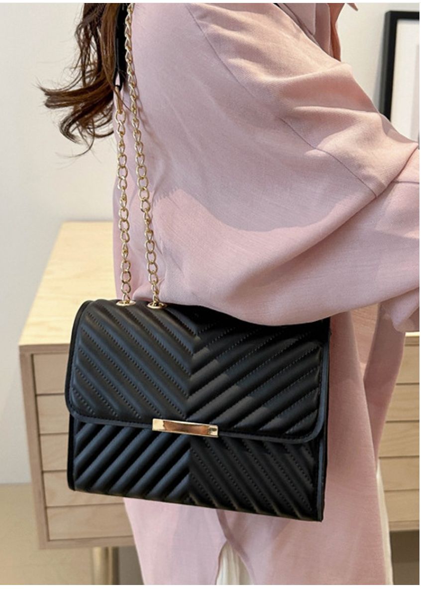 Aura V Bags
