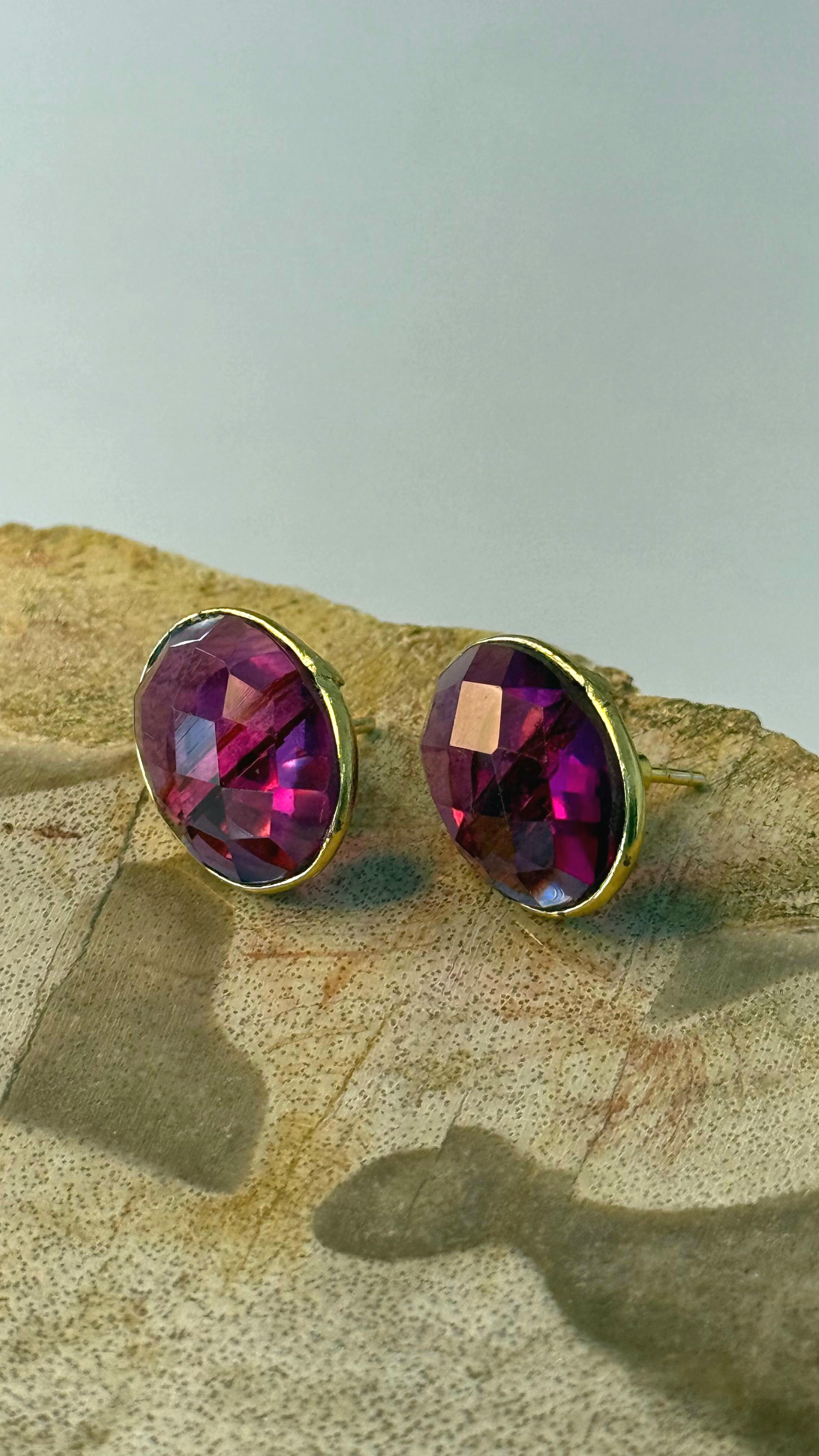 Amatista Studs