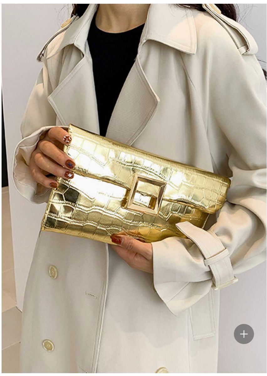 Envelope Clutch