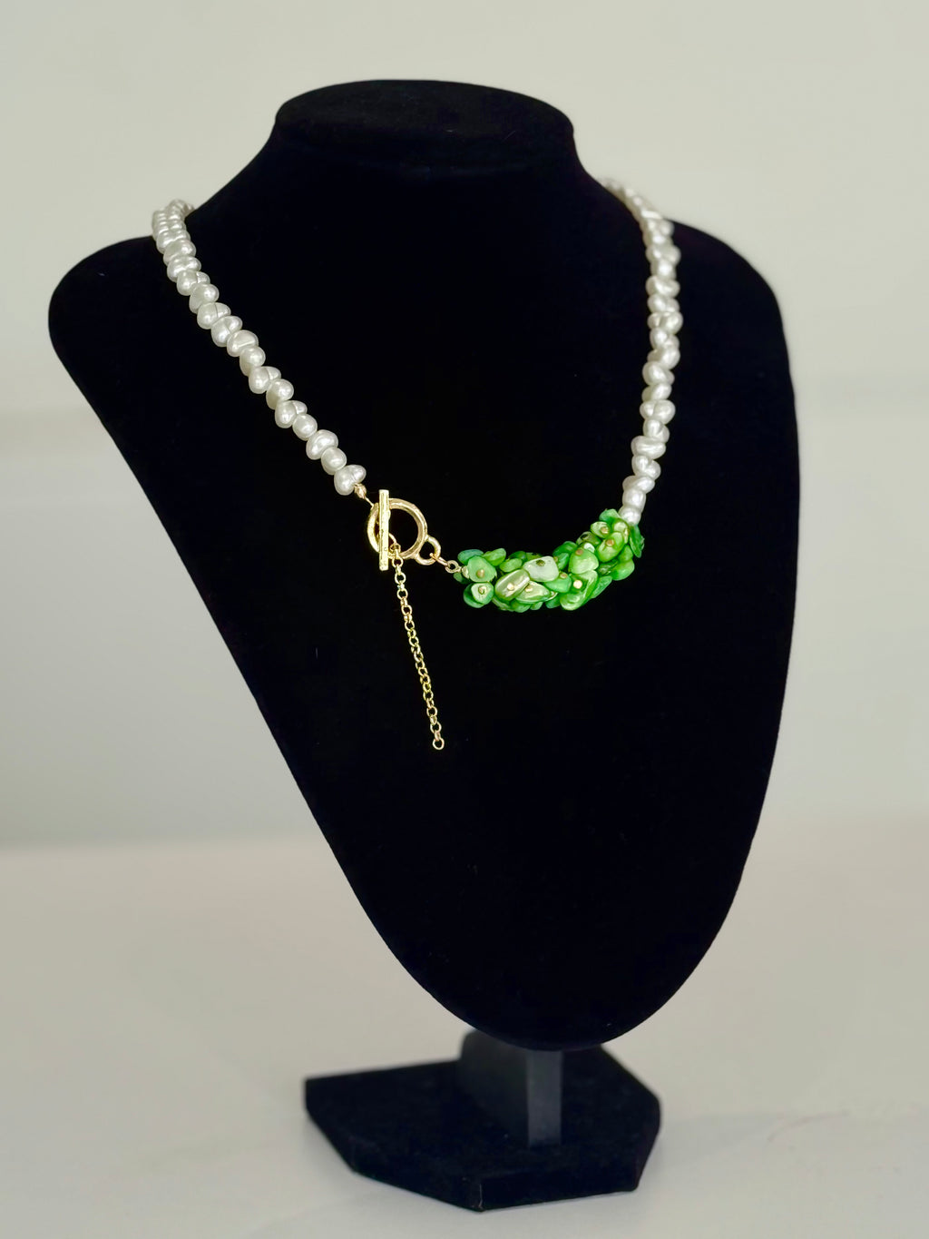 Perla Esmeralda Necklace
