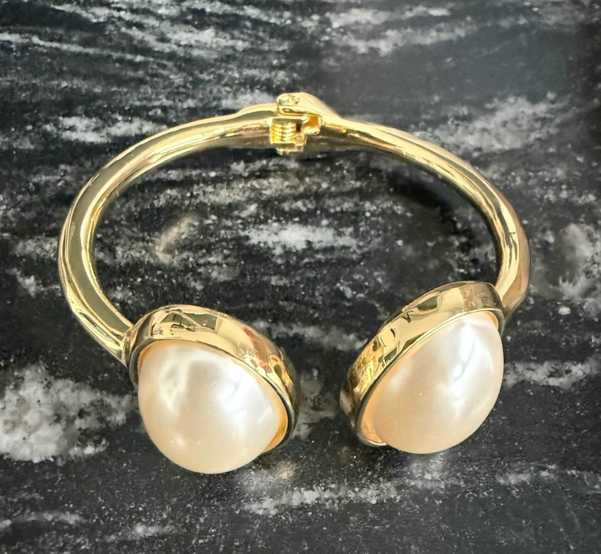Big Pearls Bracelet