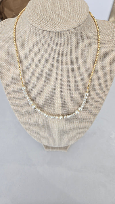 Pearls and Gold Necklace