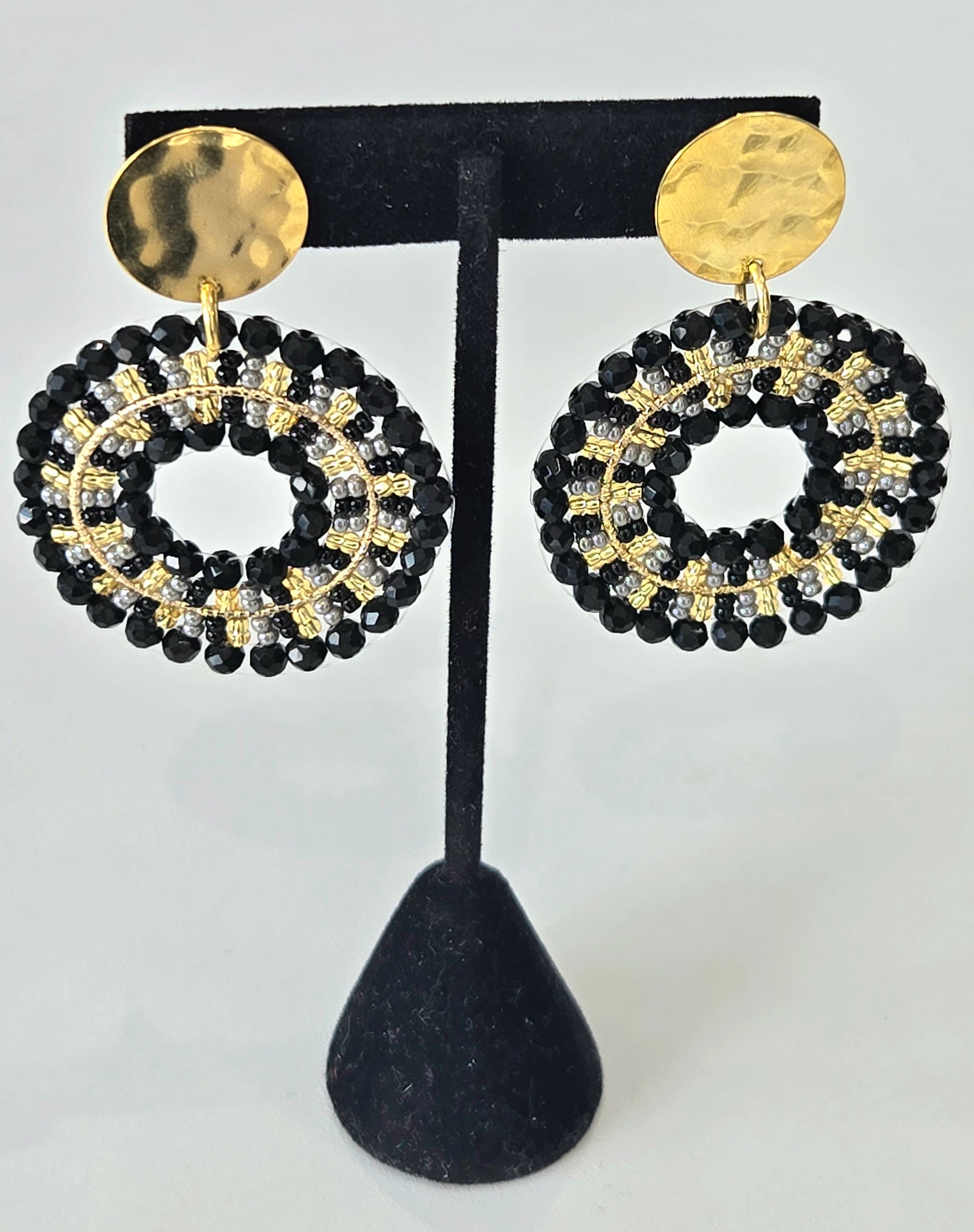 Circles Beads Black Earrings