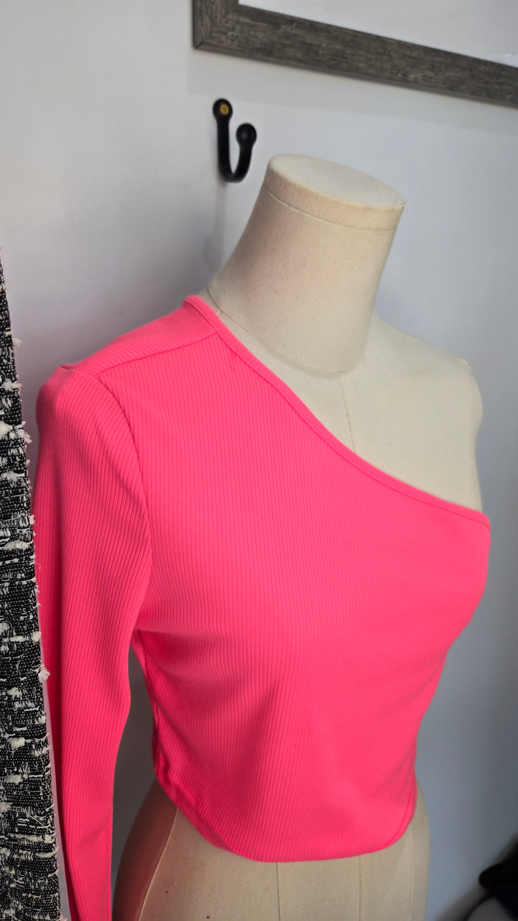 Pink Pop Off One Shoulder Top (Medium)